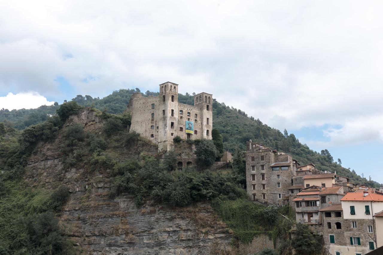 Vila Dussaiga - La Casa Di Rina Dolceacqua Exteriér fotografie